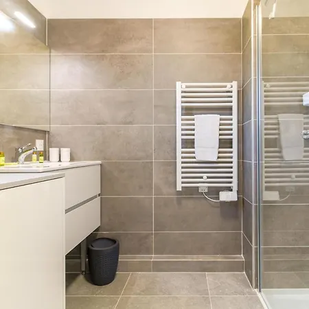Apartment Select' - T2 Avec Vue - Piscine Et Parking Prive - Capnat-b08